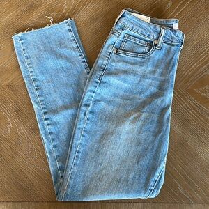 Forever 21 Woman's Mom Jeans